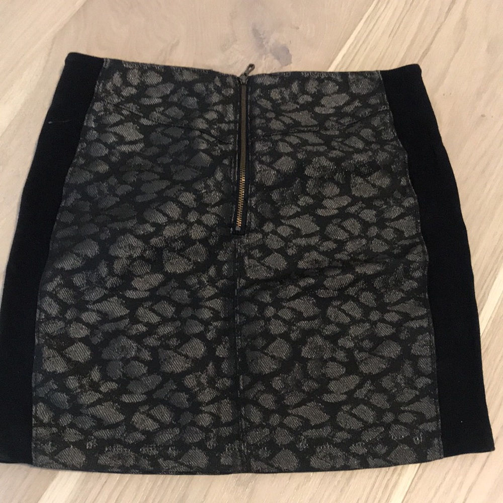 Talula Leopard Mini Skirt - Picture 4 of 4